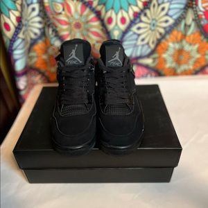 Jordan 4 black cat